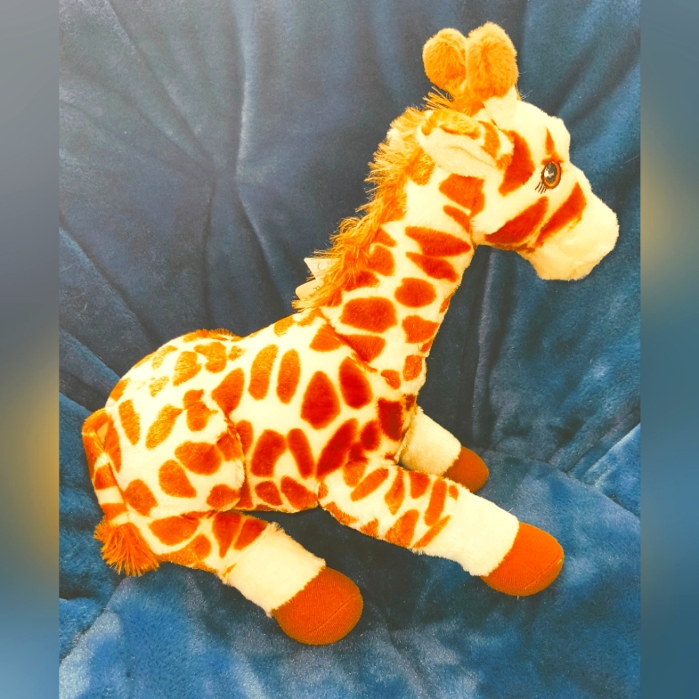 2015 Nancy Tillman giraffe super soft plush stuffed animal- Kohl's cares